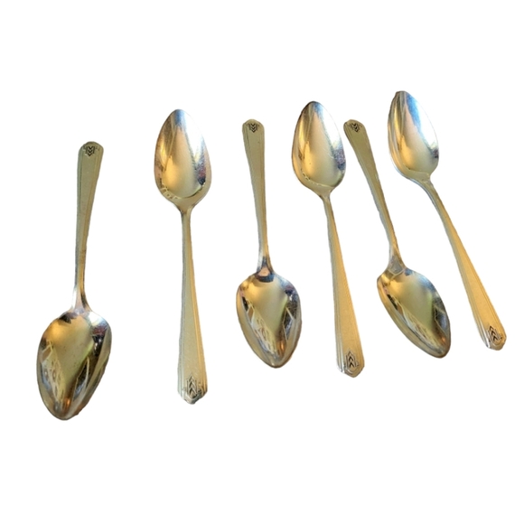 William Rogers Stainless Steele Triple Chevron Southwestern Pattern Set 6 Spoons - Picture 1 of 4